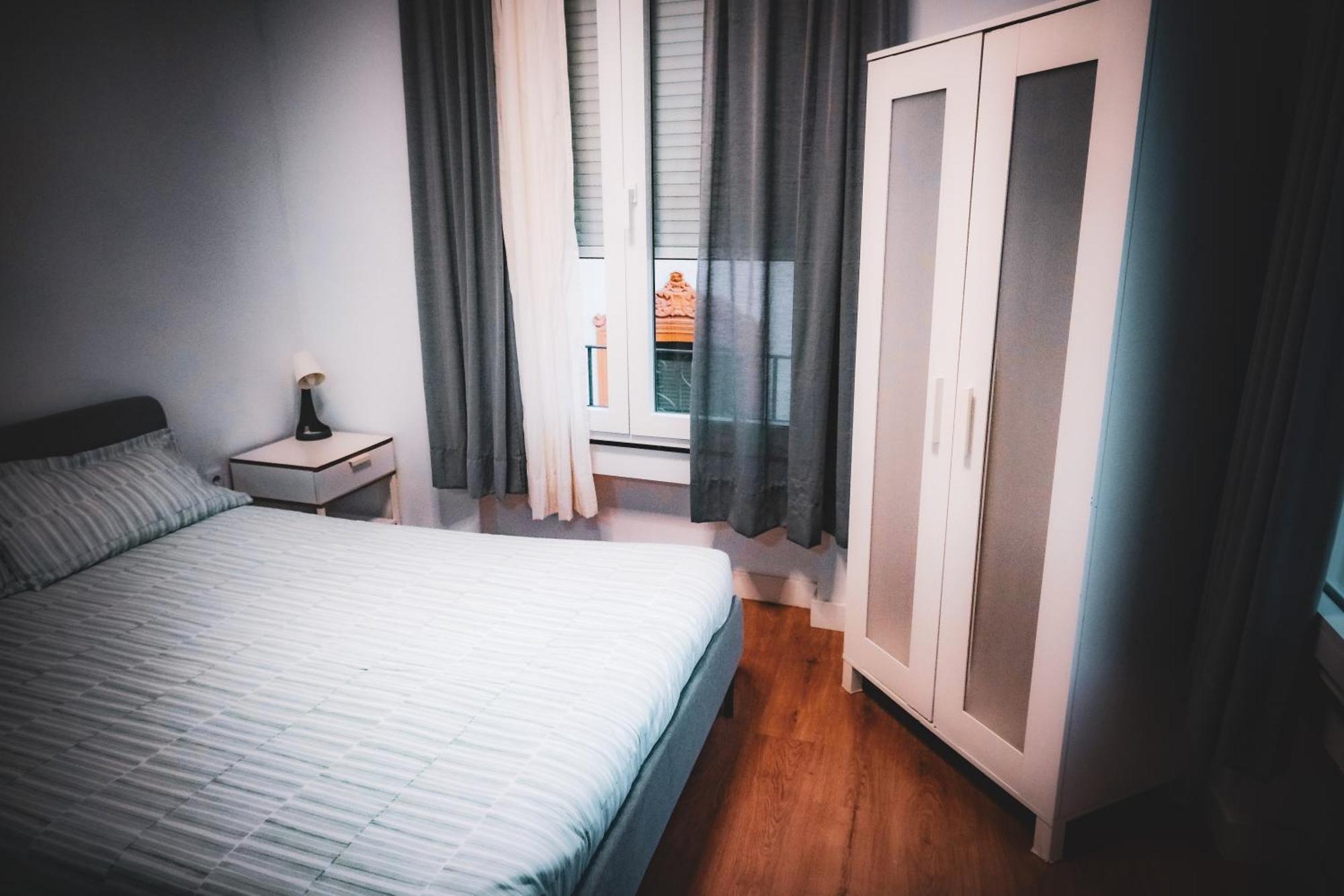 Apartamentos San Roque Севиля Екстериор снимка