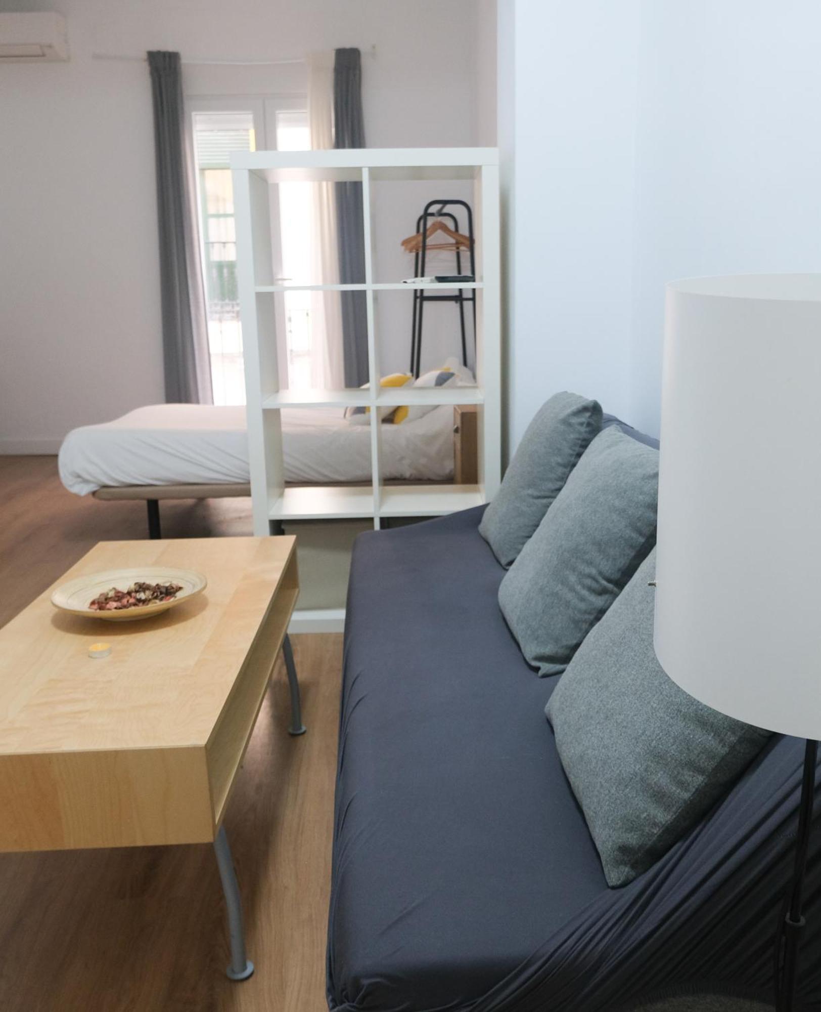 Apartamentos San Roque Севиля Екстериор снимка