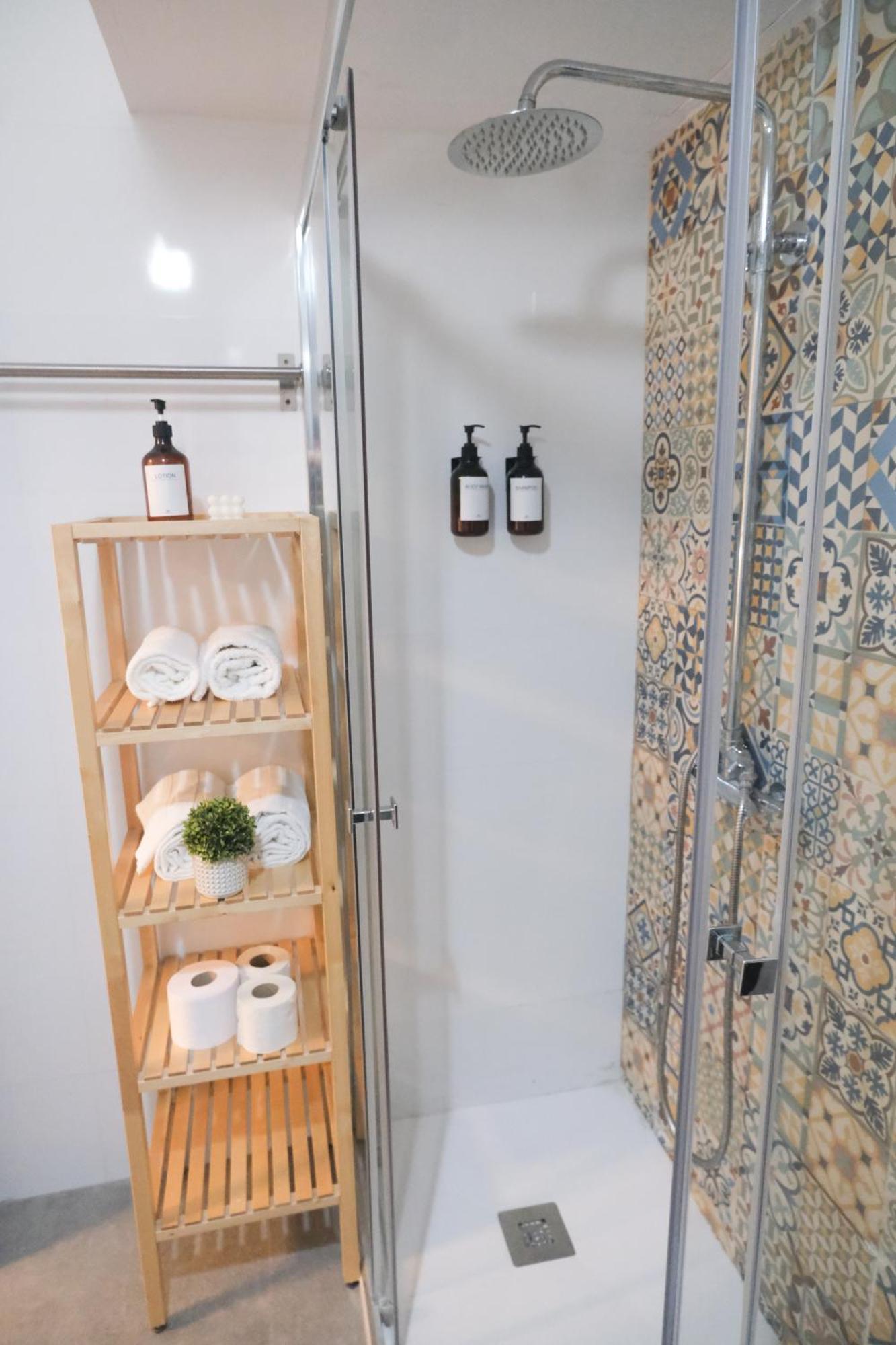 Apartamentos San Roque Севиля Екстериор снимка