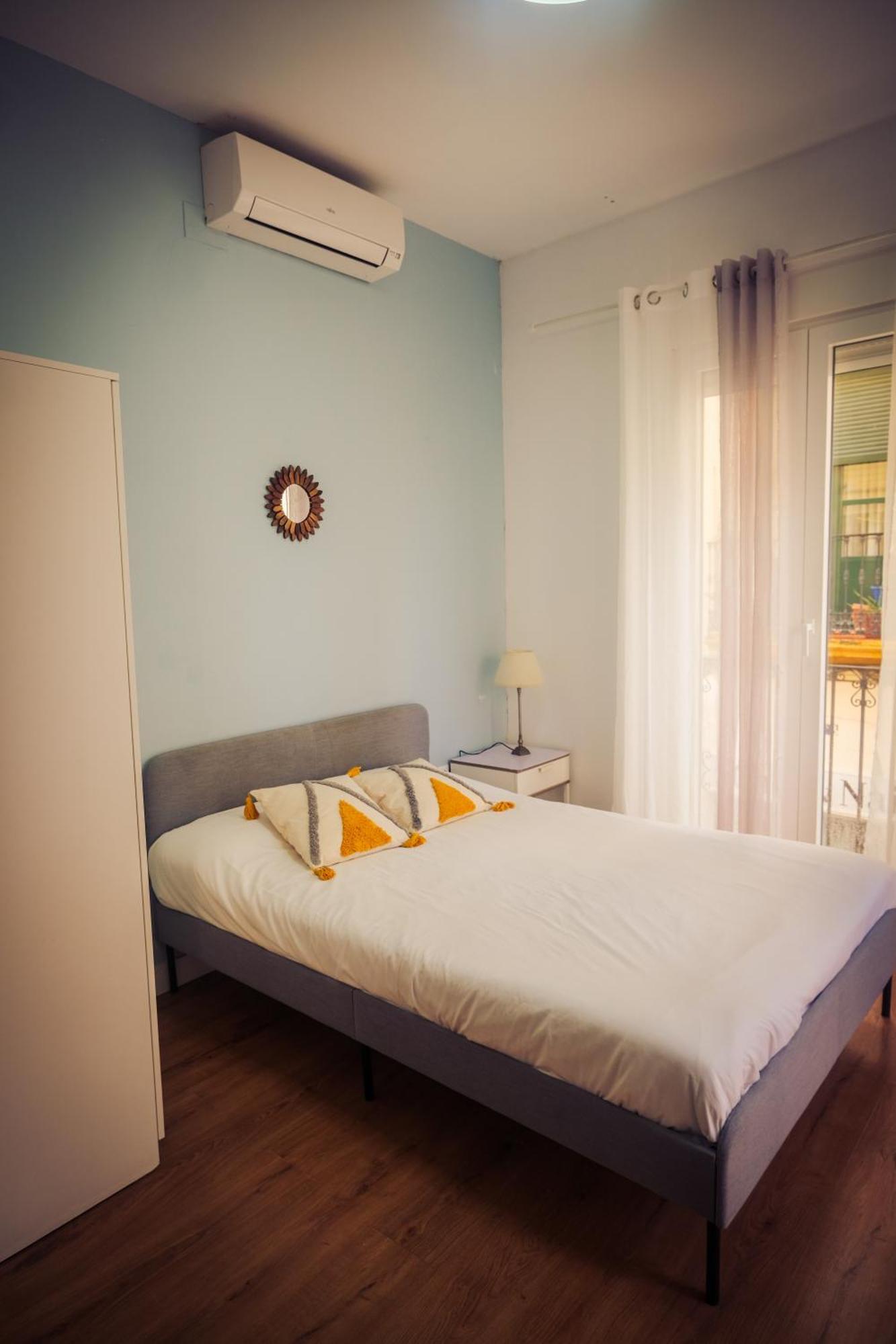 Apartamentos San Roque Севиля Екстериор снимка